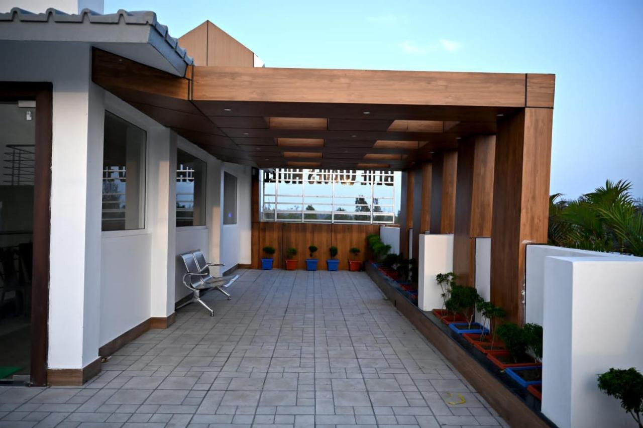 Blue Waves Hotel Tajpur Экстерьер фото