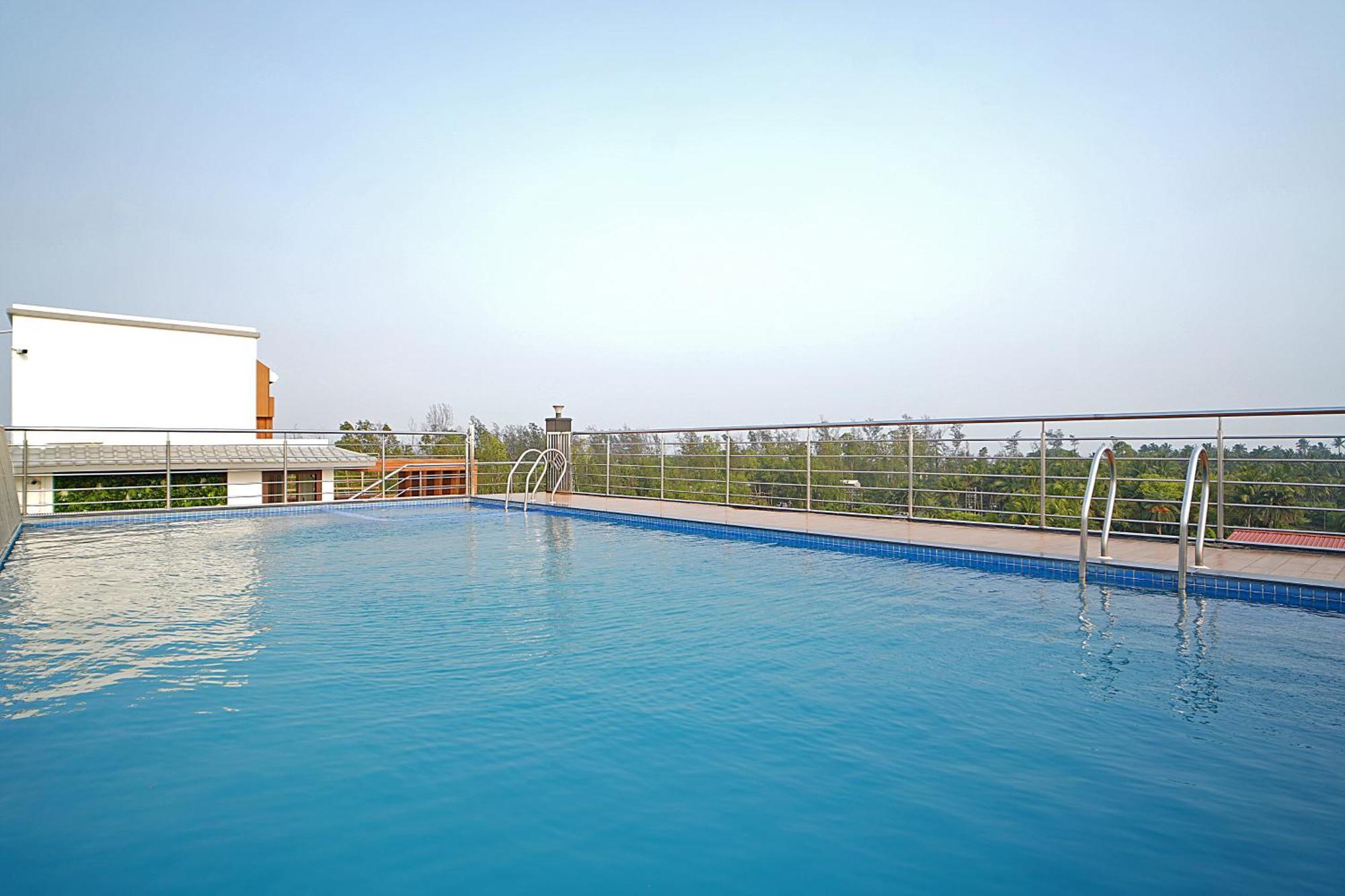 Blue Waves Hotel Tajpur Экстерьер фото