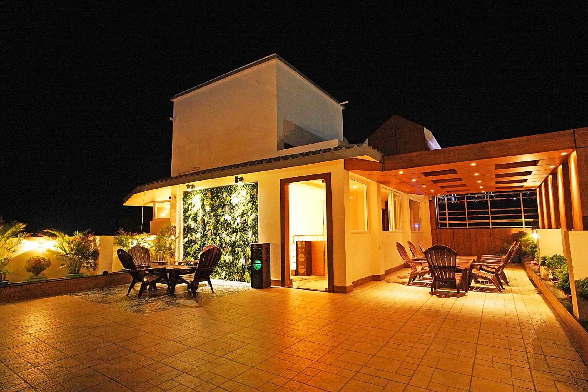 Blue Waves Hotel Tajpur Экстерьер фото